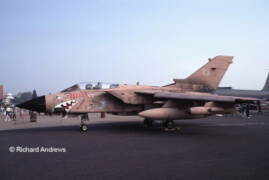 Revell Tornado GR.1 RAF ''Gulf War